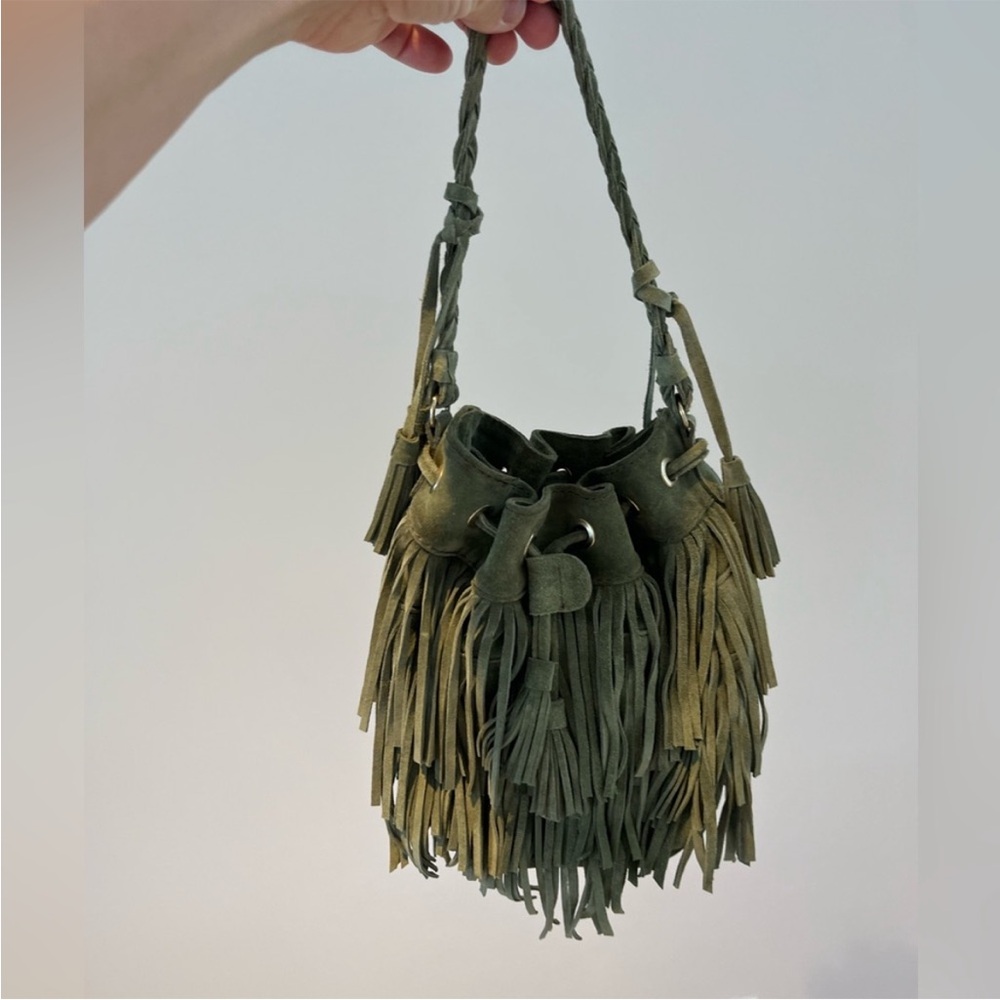 REVOLVE NWT Fringe Shoulder Suede Leather Boho Bag LOVE🌈 - Picture 3 of 9